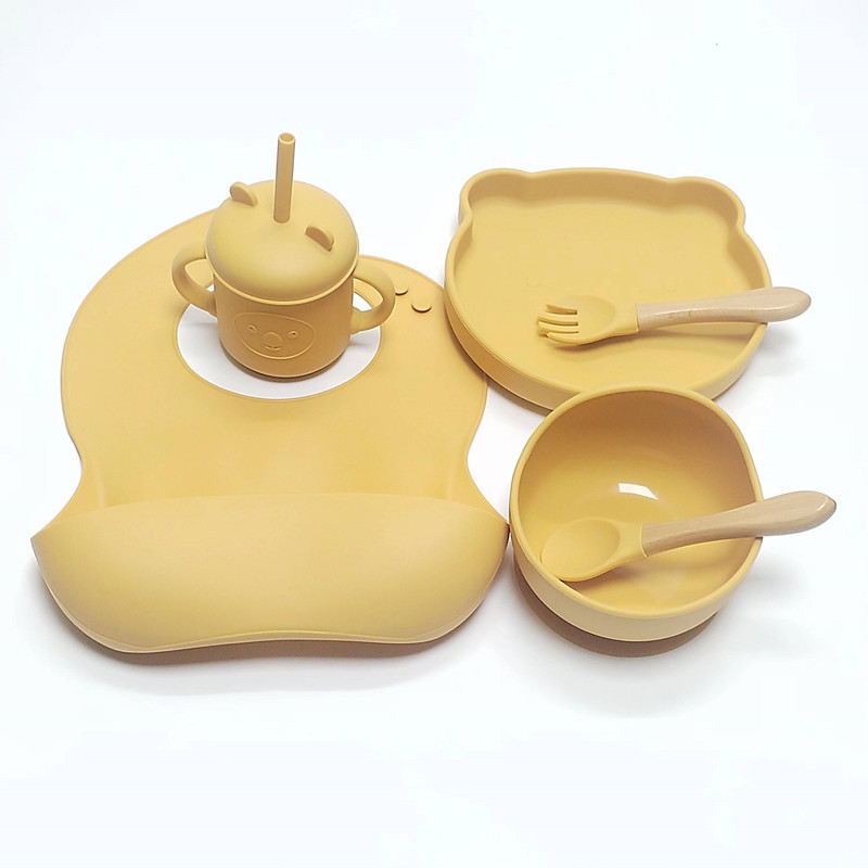 베이비 디너 플레이트 흡입 컵 실리콘 분할 보충 식품 플레이트 베이비 식사 훈련 숟가락 모성 및 유아용 제품을 세트 어린이 식기