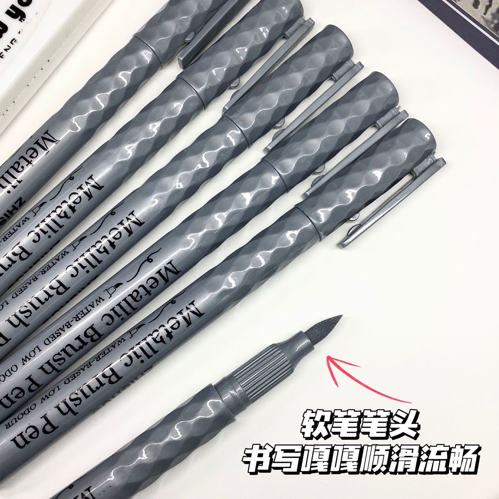 Pluma hermosa dorada Pluma artesanal Pluma dorada Pluma de alto brillo Pluma de metal Pluma de firma Pluma de vacaciones Pluma de firma Pluma de firma Impermeable