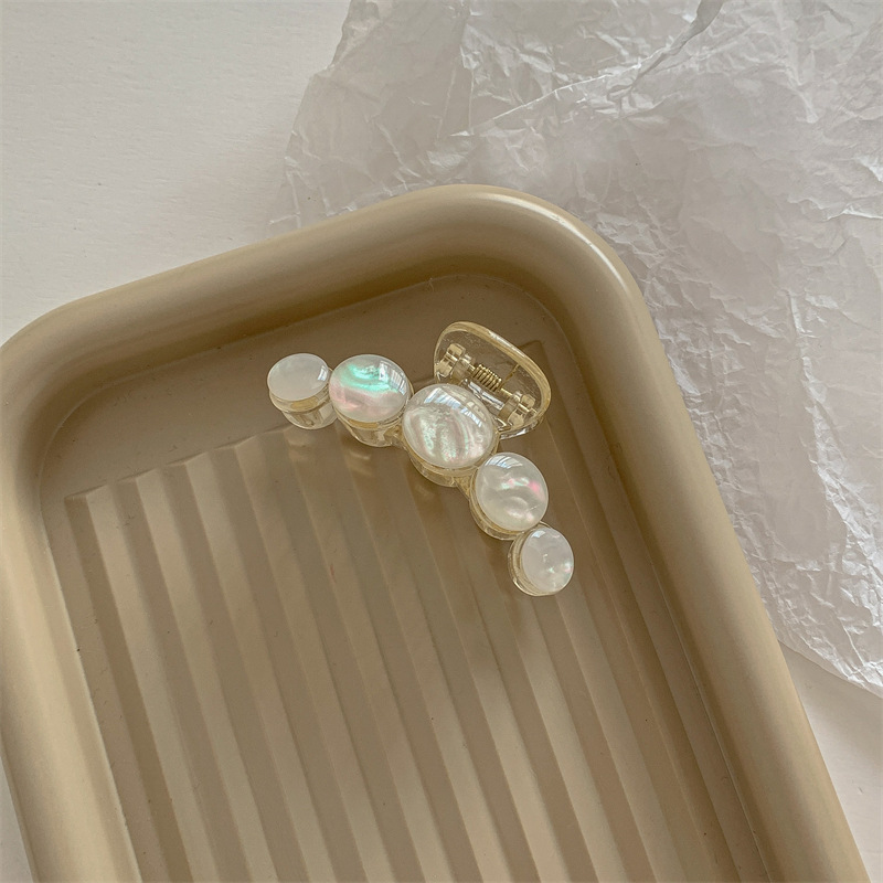Women's Gender IG Style Women's Round Cherry Arylic Imitation Pearl Hair Claws
