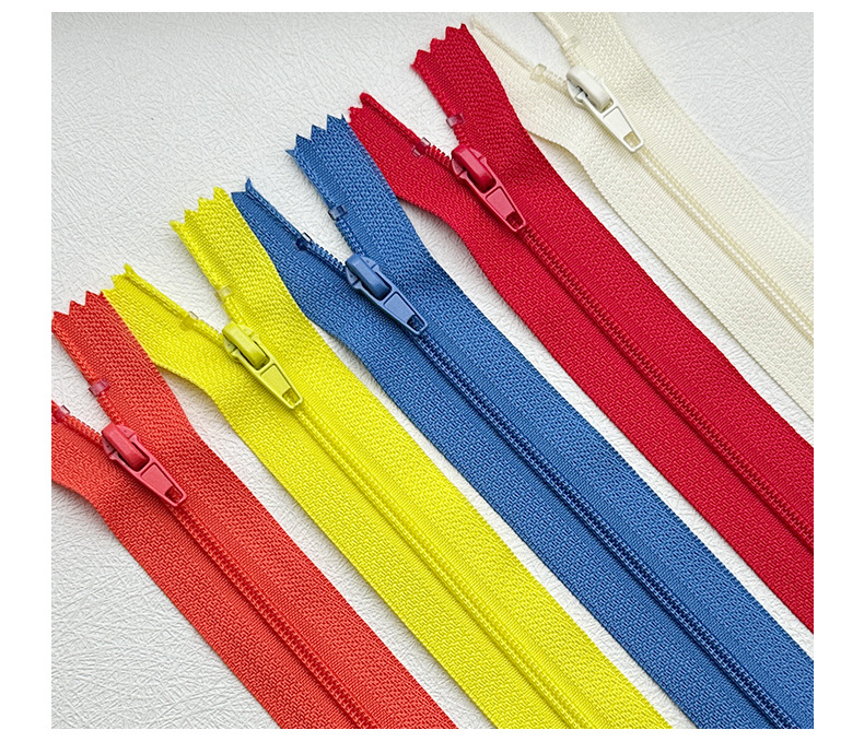 高档尼龙拉链,透明前码拉链,u形上下止拉链