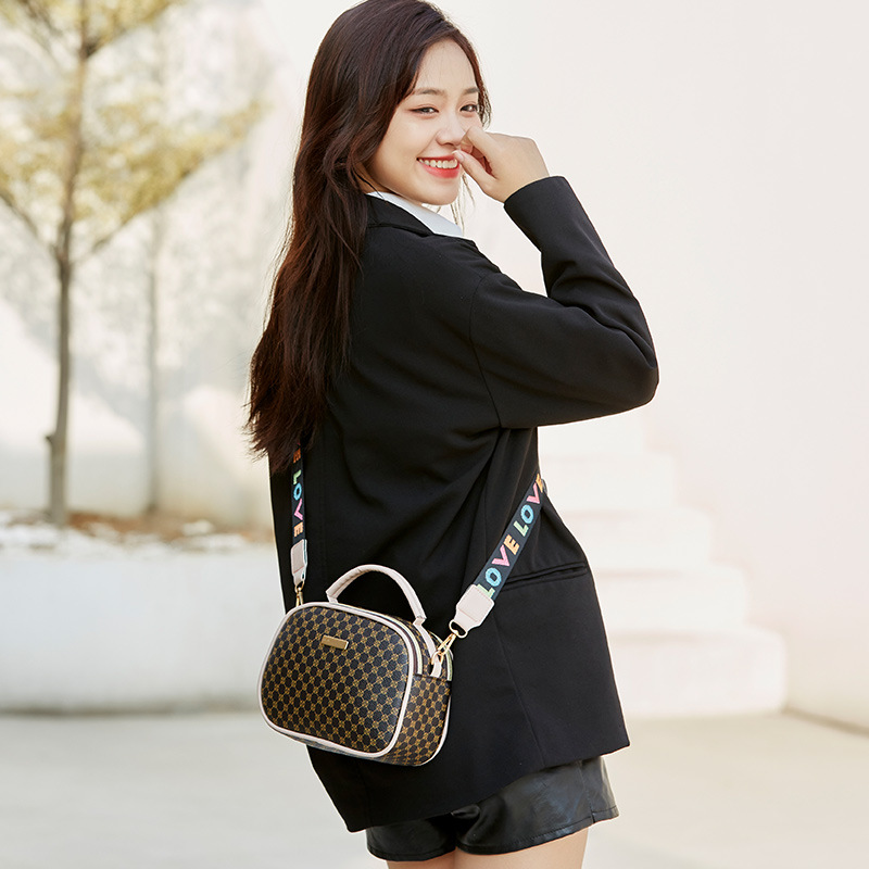 Bags Women's Bags 2021 Autumn and Winter New Fashion Korean Style Women's Bags Printed Retro Satchel Crossbody Bag Small Square Bag Small Bag