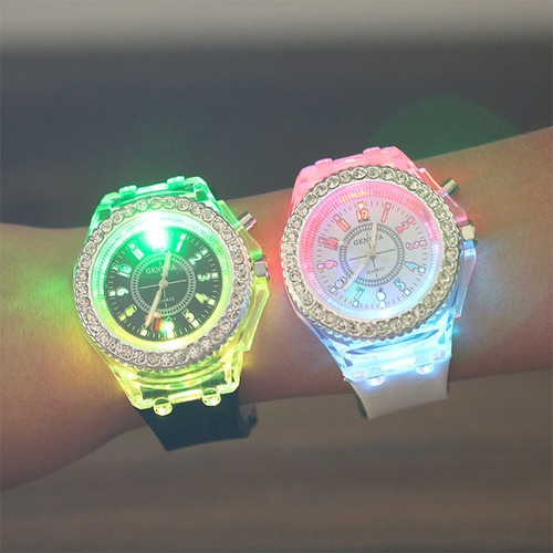 Luminous silicone watch wholesale fashion women's watch student watch led diamond foreign trade watch