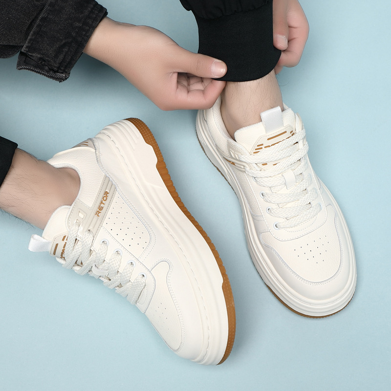 Zapatillas de deporte zapatos casuales deportivos de verano para hombres zapatos blancos zapatos de moda de suela gruesa transpirable de malla zapatos de hombre de todo fósforo al por mayor