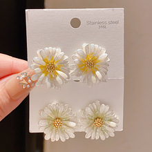 ���볬�ɵ��ͻ������С�������ٴ���Ƹж�����ԼС�ڸ߼��ж���