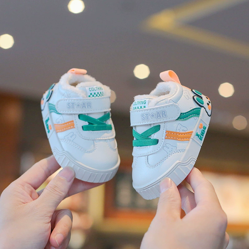 Winter children's fleece cartoon footwear for early age, shoes, sneakers, soft sole, 2 years