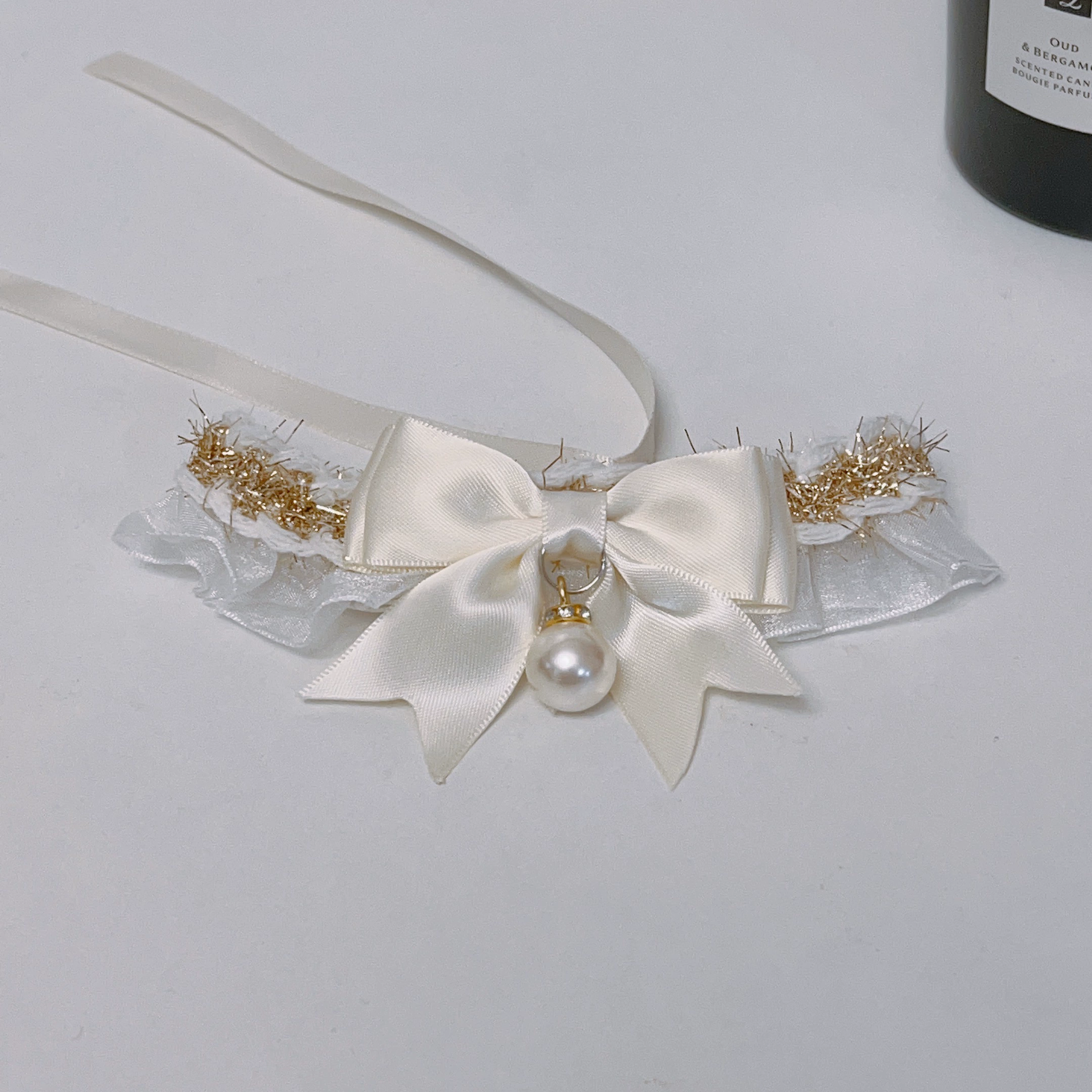 Scarf, eating bib, cute bow tie with bow, gold and silver