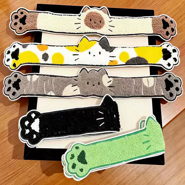 Cat-shaped hair fringe magic tape, long strip hair patch for tidying stray hair, suitable for face washing and makeup, dual-use as a hairband, soft and cute cartoon design