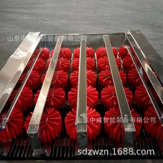 陕西煤矿无动力单通道洗靴机 板刷五彩刷型 矿用全自动喷淋洗靴机