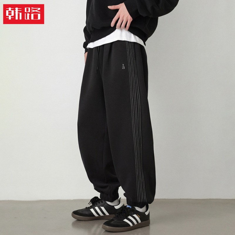 Sports-Style Jogger Sweatpants, New Spring Model with Side Seam Contrast Stitching, Casual Pants, Trendy Brand, Textured Loose-Fit Long Pants Sports-Style Jogger Sweatpants, New Spring Model with Side Seam Contrast Stitching, Casual Pants, Trendy Brand, Textured Loose-Fit Long Pants