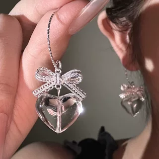 水晶爱心蝴蝶结吊坠耳钩独特漂亮小众耳环2026新款爆款高级感配饰