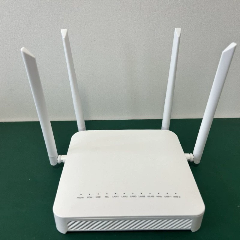 F670L 4-port thousand dual-band router suitable for English version smart broadband wireless