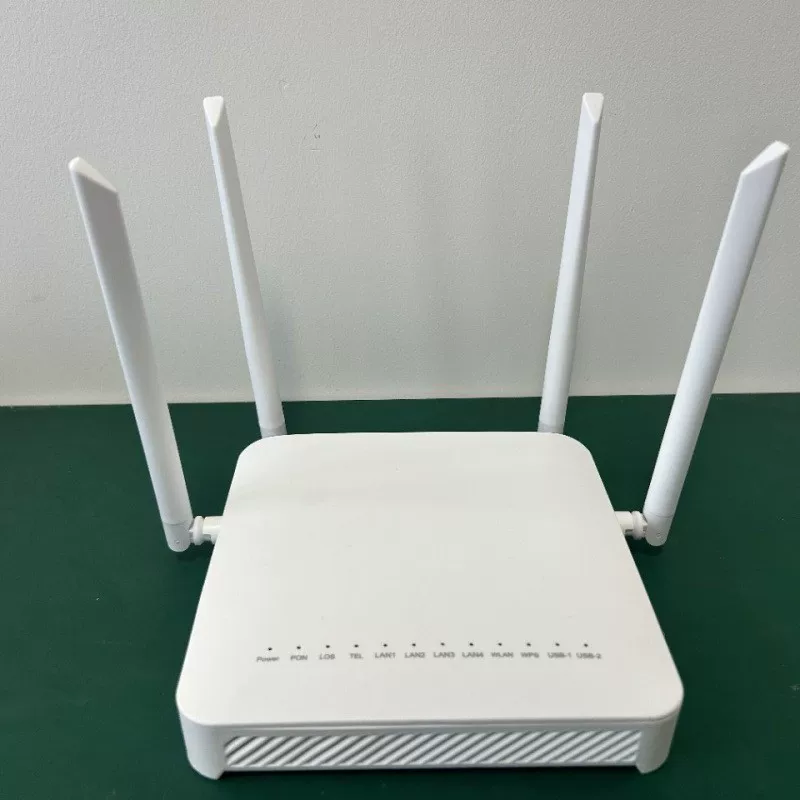 F670L 4-port thousand dual-band router suitable for English version smart broadband wireless