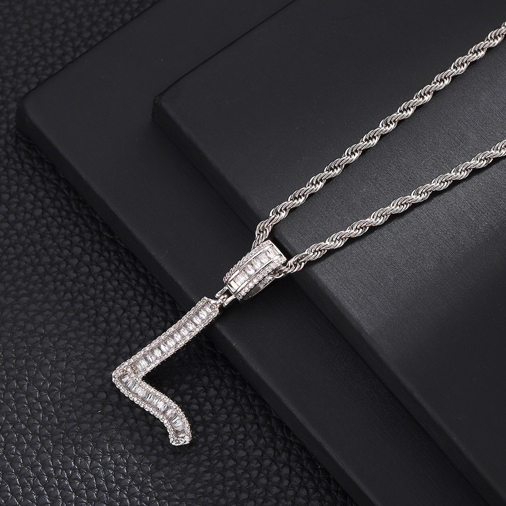 L + 20inch Twist Chain (silver)