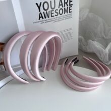 ��ɫ������B픰l��Ů���d�����B��@ĘСͨ���^�� һ�����l���l