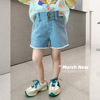 2022 Summer wear girl new pattern Children's clothing children Korean Edition Jeans Children leisure time shorts baby Thin section trousers