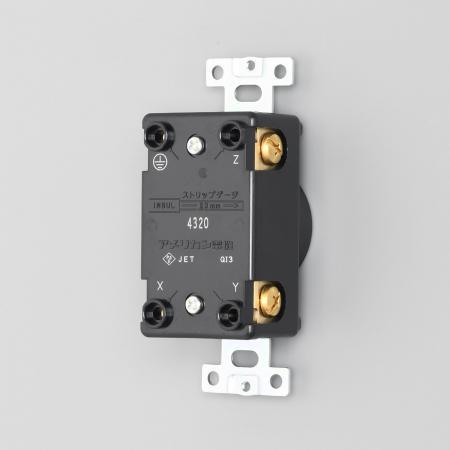 AMERICAN DENKI美国电机3110HCD-BK A8001工业插头插座