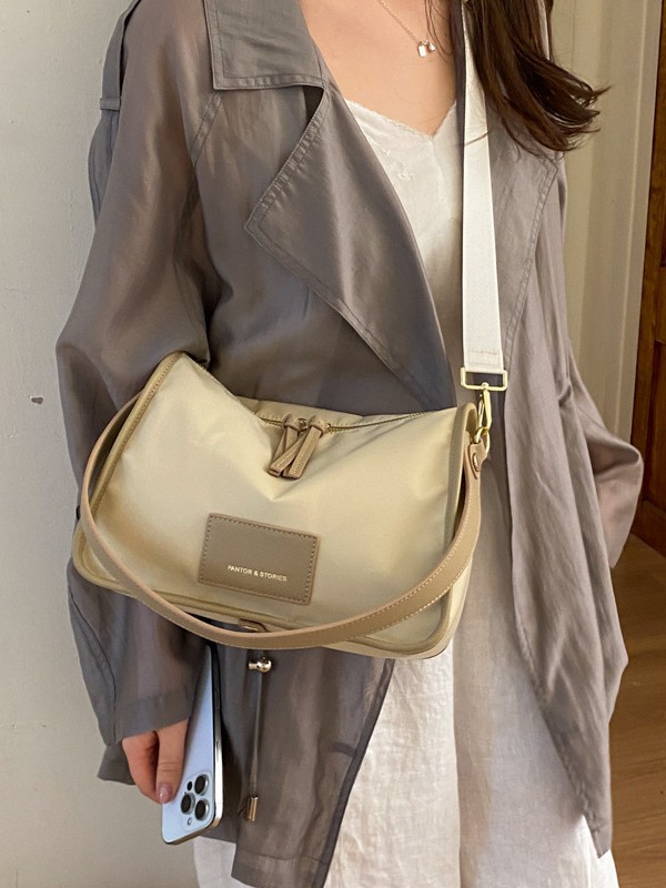 Bolsa de tela de nylon de gran capacidad para mujeres verano 2026 nueva moda moda moda bolsas de almohada de viaje bolsa de ocio