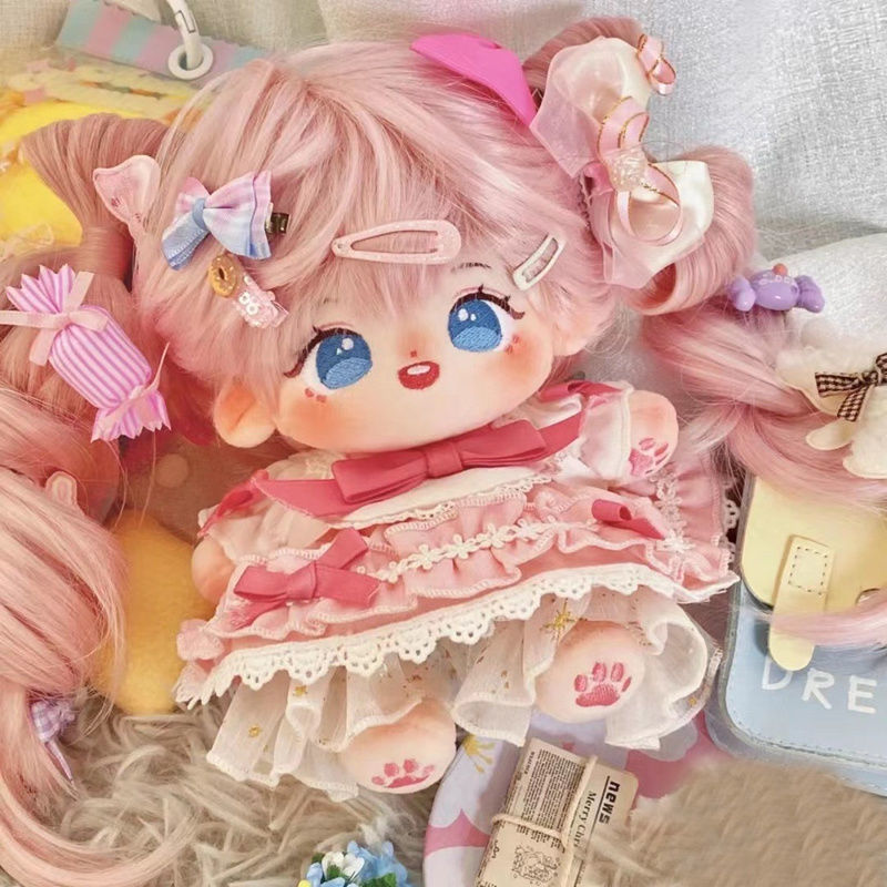 Бабочка оперная нарцисс (только одежда без кукол)