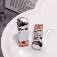 Gege bear戈戈小熊輕柔裸霉絲絨唇釉霧面顯色不沾杯秋冬唇泥