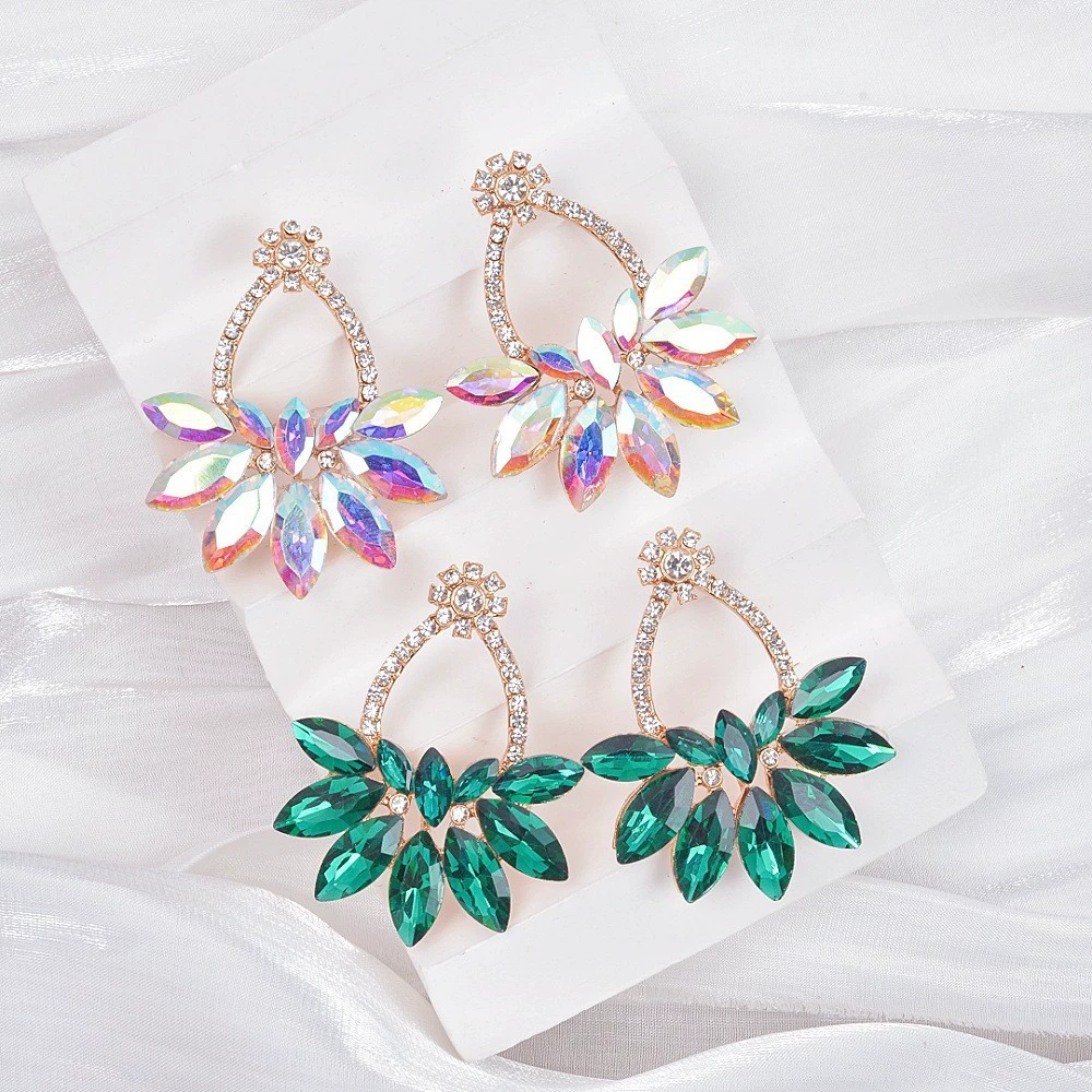Европейские и американские ювелирные изделия класса люкс с каплями воды из бриллиантов Ушни Ужин Элегантный ужин Свадебные серьги со стразами цветы серьги трансграничная оптовая торговля