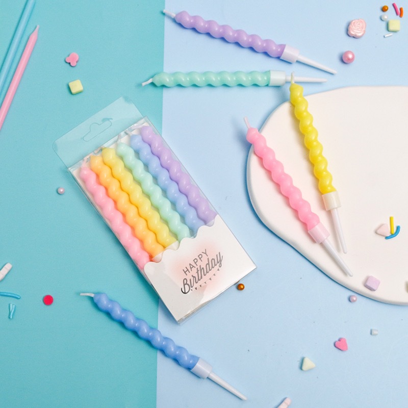 Carta de cumpleaños en línea vela decoración de pastel macarón colorido rosca curva inserto de rosca de rosca