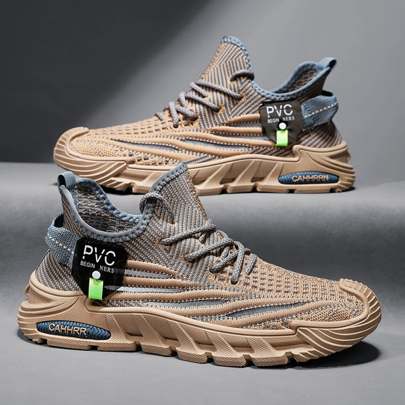 Летняя дышащая сетка летающая обувь папы новая мода 2024 повседневная мужская обувь студенческая легкая кроссовка