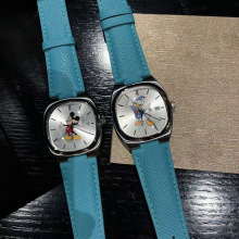 �r���¿�������VS�������йŲ�ɫ�͹��ҕ�C�ǹ�ɫ����Ů�ֱ�