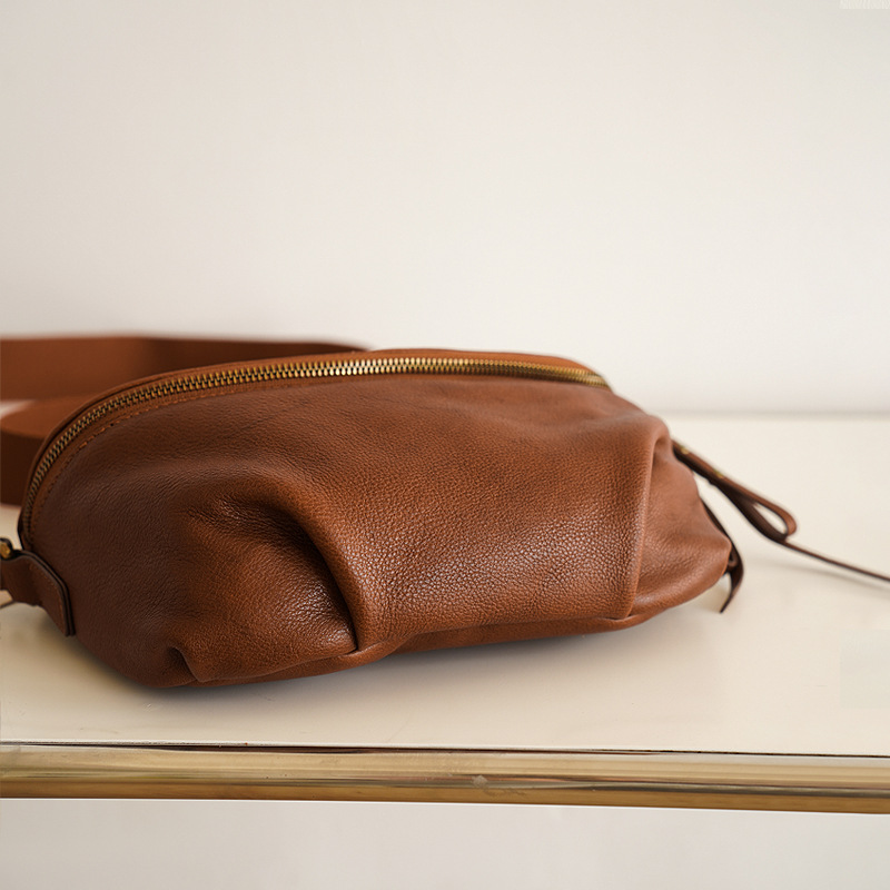 Saddle Bag Single Shoulder Crossbody Bag Niche Design Luxury Large Capacity Cloud Bag Genuine Leather Pleated Minimalist Women's Handbag - Thumbnail 3