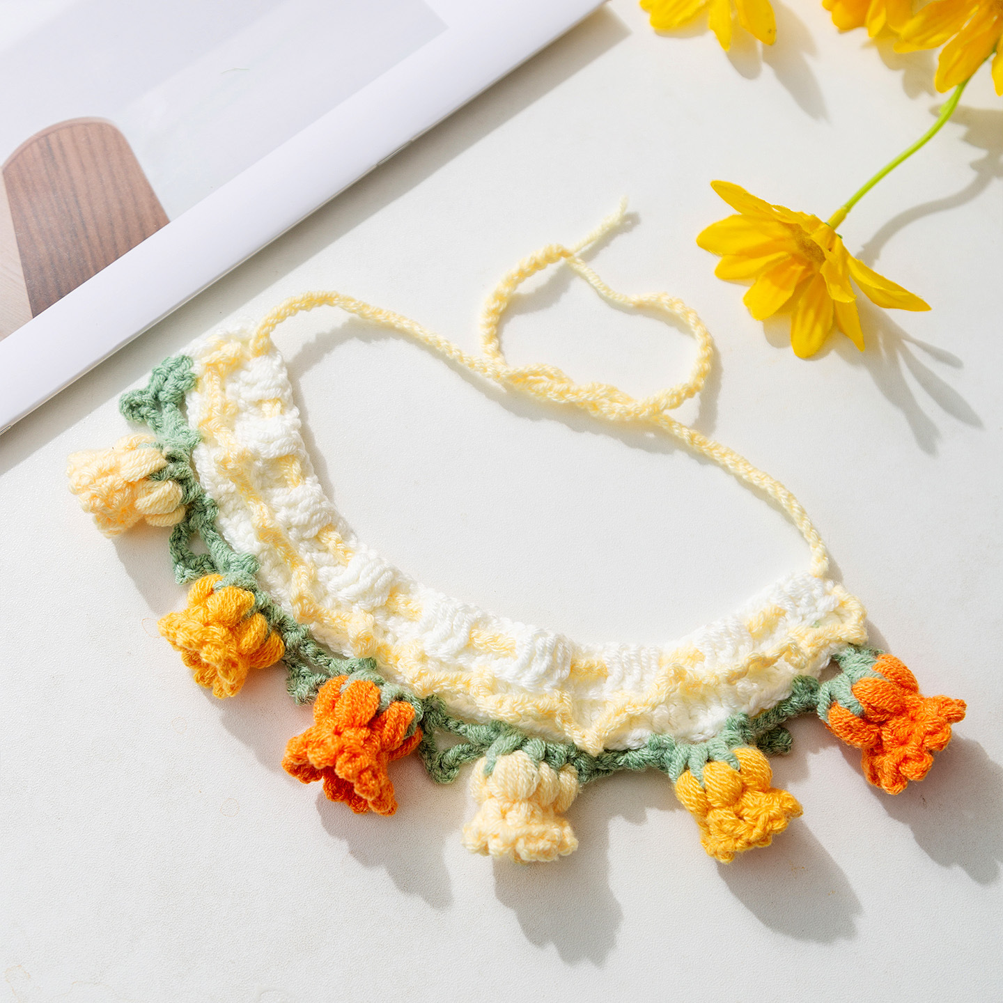 Collar de flores transfronterizas para perros y gatos tejidos a mano para Halloween Año Nuevo bufandas de mascotas para perros pequeños bufandas de saliva