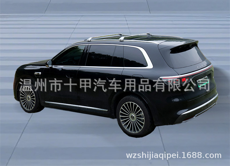 Heavy-Duty Aluminum Alloy Roof Rack with Low-Profile Clamp Design for Carrying Luggage and Cargo