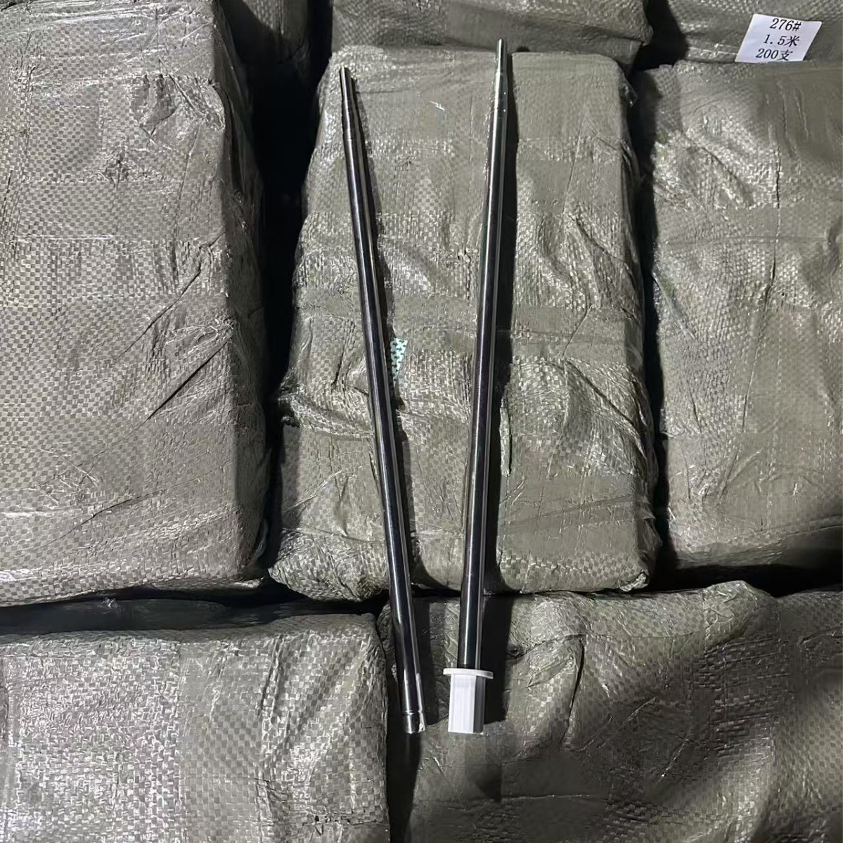 Отдельная телескопическая стойка длиной 2,4 м (1 шт.) без вилки