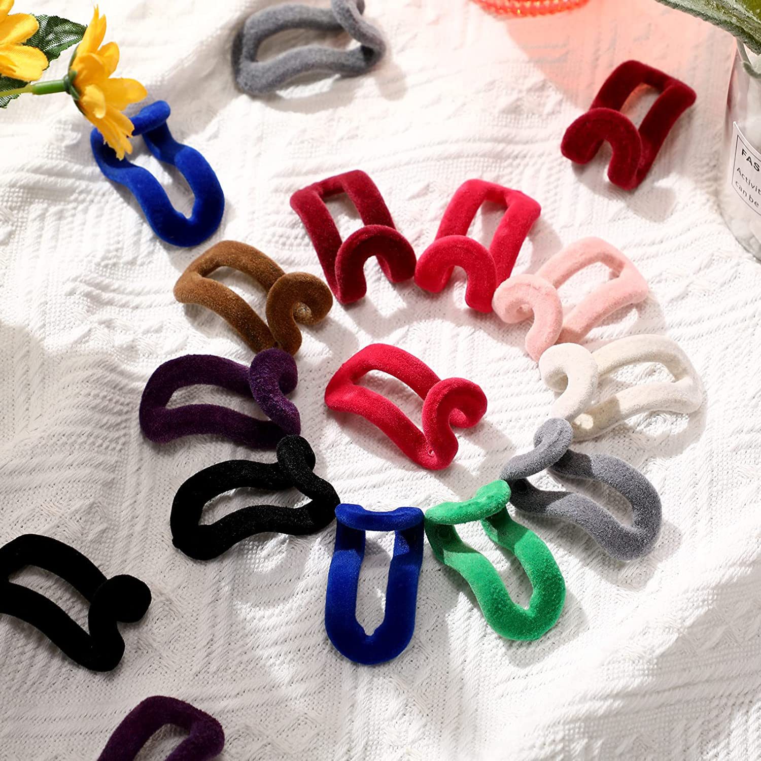 creative non-slip mini flocking hanger hook stackable household space-saving storage hanger accessories factory direct sales