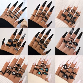 项链;耳环;戒指