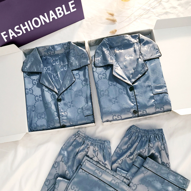 Pijamas de pareja para mujer en primavera y otoño, ropa de dormir de seda de manga larga para hombre, nueva colección 2025, tallas grandes.