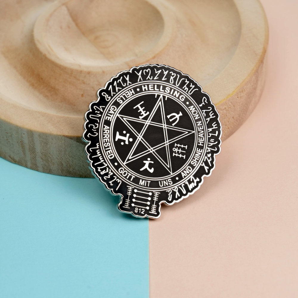 Akado Pentagram Totem Enamel Brooch Metal Badge Fashion Personality Collar Backpack Decoration