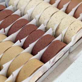 蛋糕卷切块防油隔油纸瑞士卷梦龙卷包装纸家用烘焙西点隔油防油纸