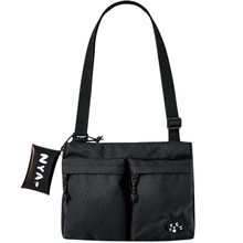 �ձ��s־��䛰� б��� �ڰٴ����e���ߍuNYN-؈��̽��]�������