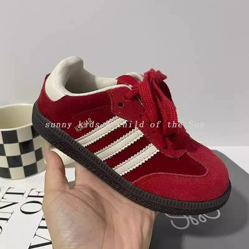 Детская доска обувь для девочек немецкая обувь красная легкая весна 2025 новая обувь для девочек повседневная обувь дышащая