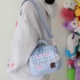 休闲背包;小学书包;女士双肩包