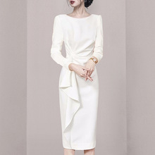 长袖白色连衣裙女2023秋季新款气质设计感荷叶边通勤修身包臀裙子