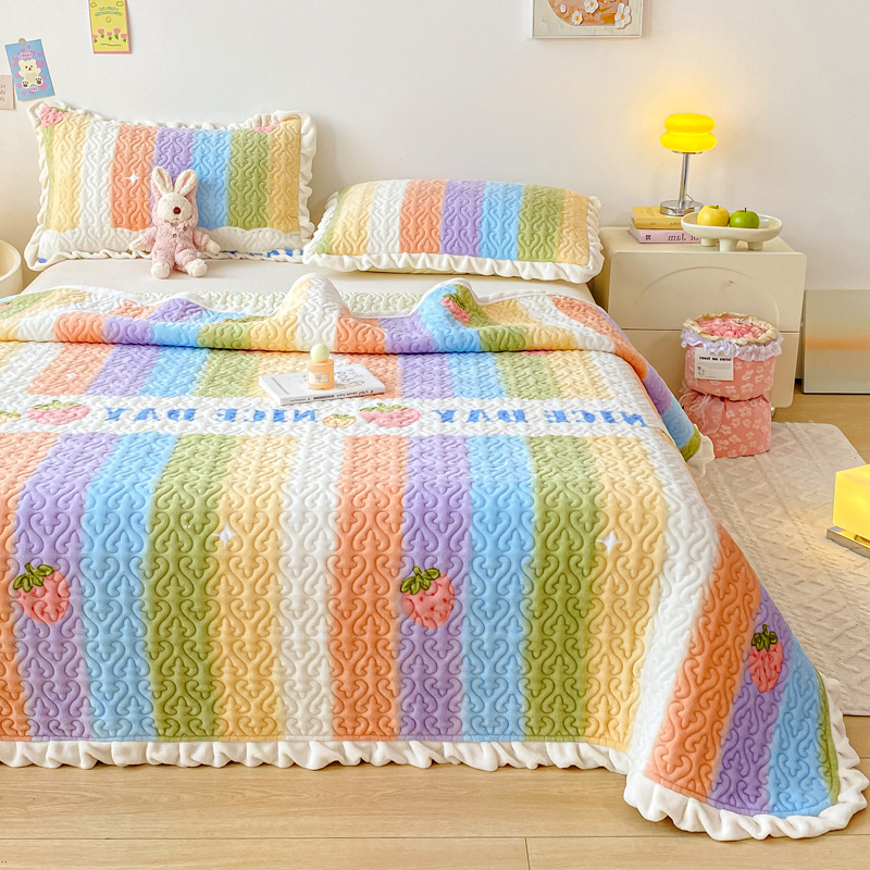 New Milk velvet flower side clip cotton bed cover autumn and winter thickened warm crystal velvet dormitory velvet bed sheet blanket three-piece set