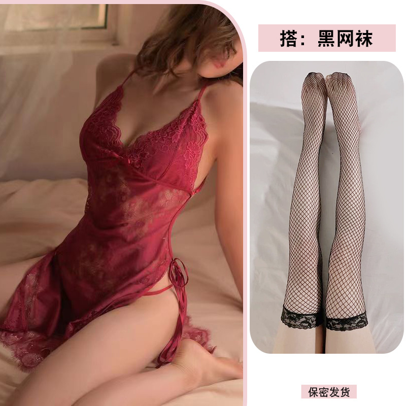 레드 + 블랙 망사 스타킹