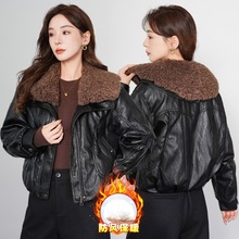 品牌专柜同款绵羊皮羽绒皮衣女冬季羊羔毛领翻领加厚保暖短款外套