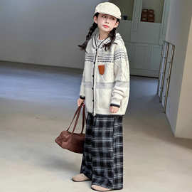 女童毛衣钩花加厚百搭秋冬季宽松针织开衫慵懒风连帽慵懒毛线衣