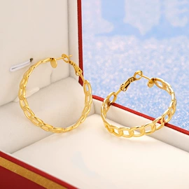 耳环;戒指;手镯