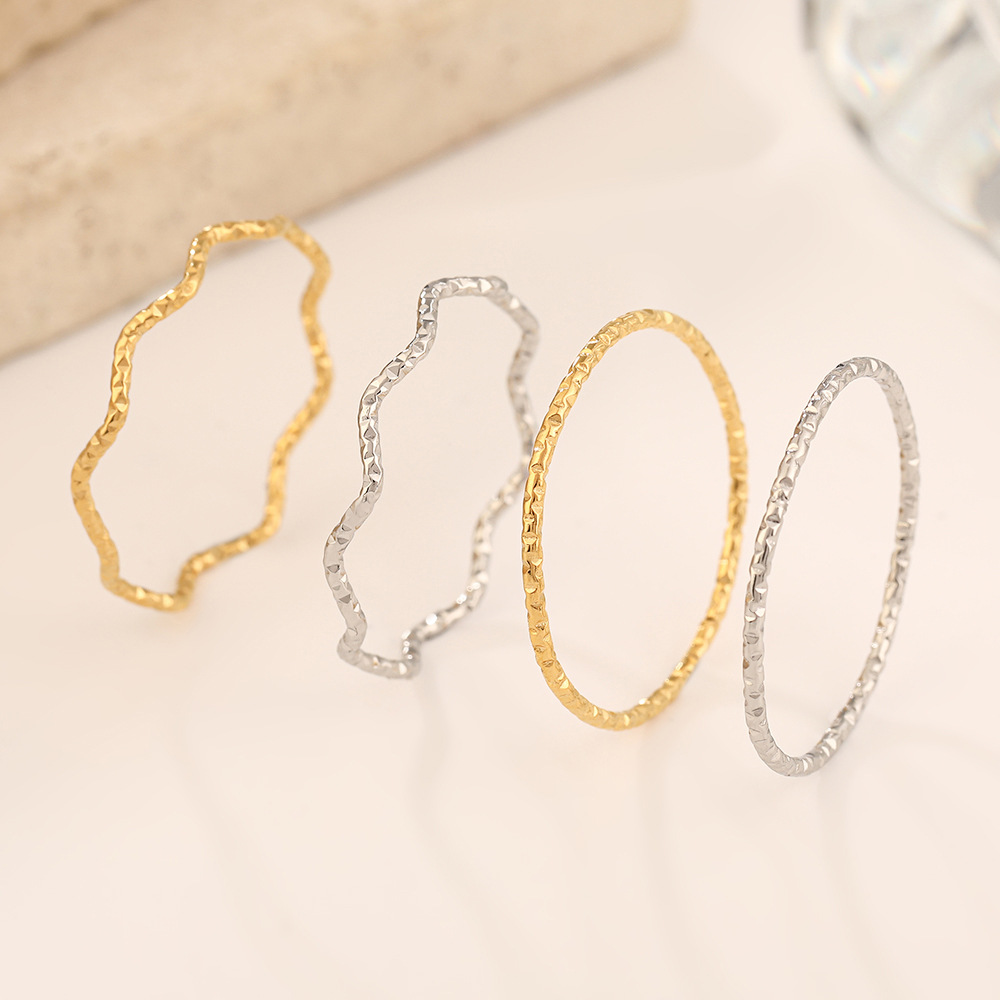 New Ultra-Fine Wavy Hemp Texture Titanium Steel Ring for Women Niche Exquisite Design High-End Fashion Plain Ring Manufacturer