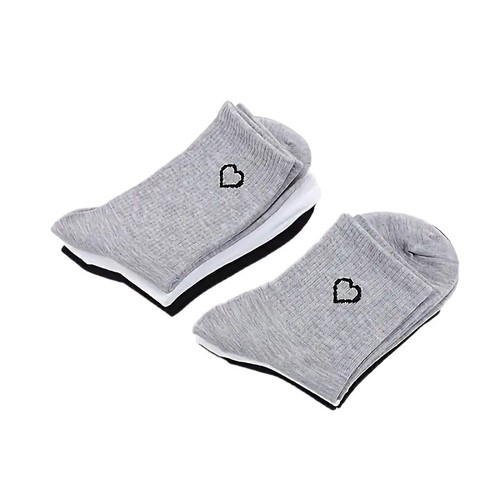 Black and white love socks women's Korean style trendy mid-tube socks sporty simple and versatile spring and autumn black and white solid color stockings