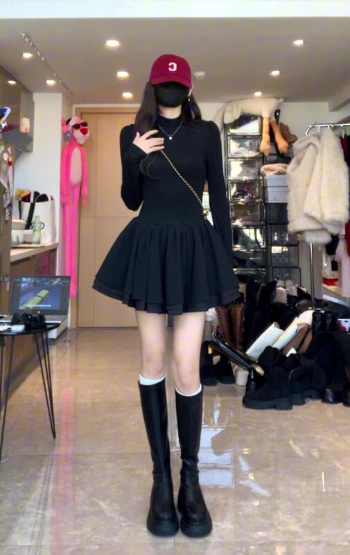 Black Half-high Collar Long-sleeved Fluffy Short Skirt Women's Autumn and Winter Elegant Waist Princess Skirt for Small Figure dress Black Half-high Collar Long-sleeved Fluffy Short Skirt Women's Autumn and Winter Elegant Waist Princess Skirt for Small Figure dress