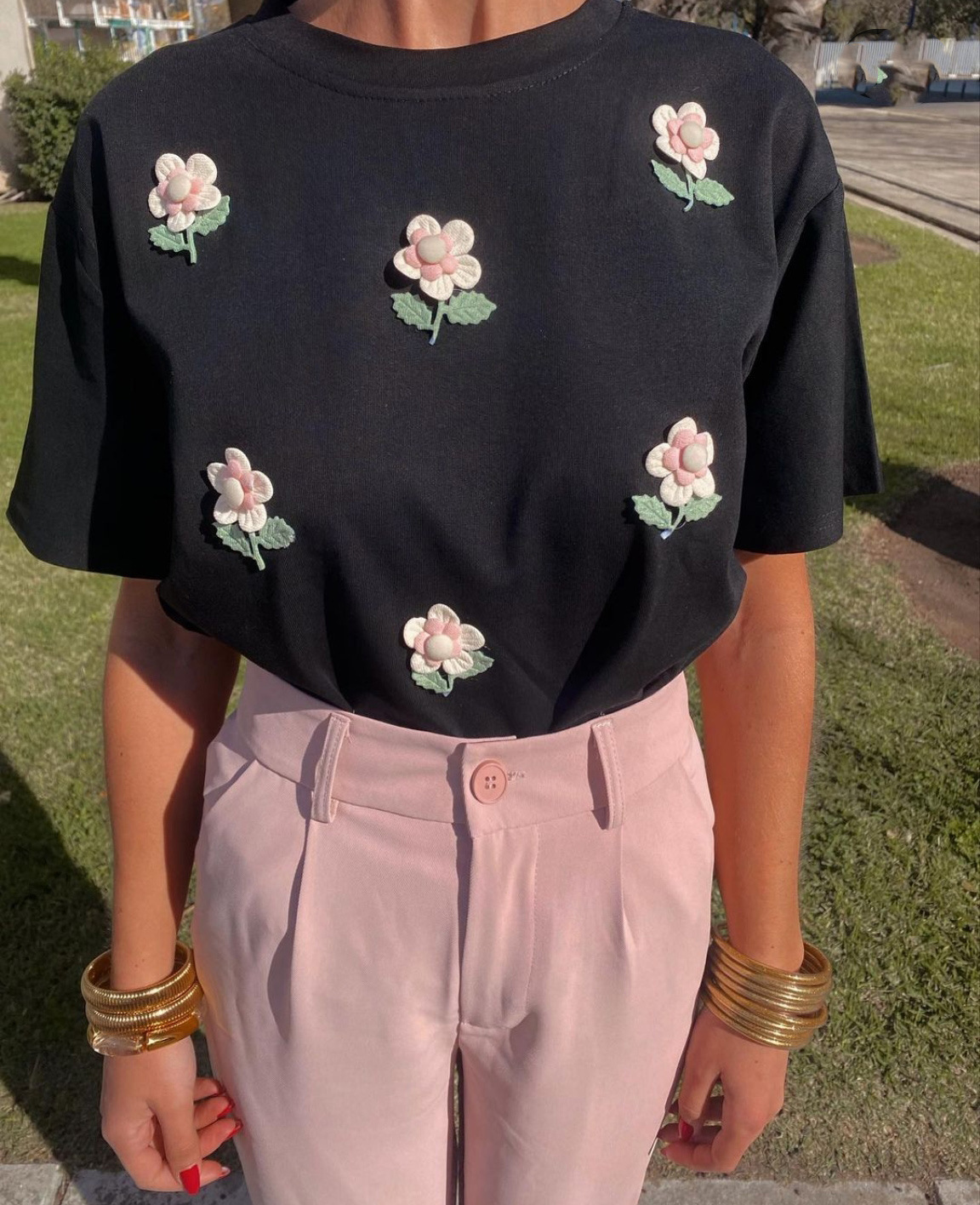 140g Weight Short Sleeve Sleeve Length Pullovers Placket Type Regular Sleeve Sleeve Type Polyester Fabric Type Regular Top Length T-shirt Tops Type Daily Occasion Round Neck Neckline Loose Fit Type Flower Pattern Summer Season Women's Gender Casual Style Wholesale Women's Casual Flower Short Sleeve T-Shirts 20