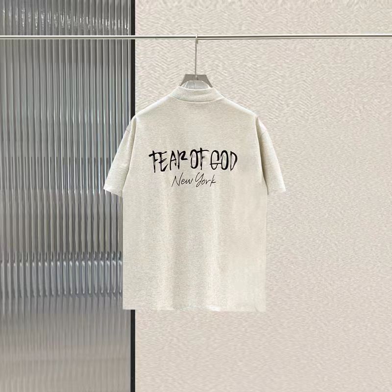 新型エッセンティルスのプリントのアルファベットのゆったりした丸首の高い街のアメリカのファッションのブランドの男女のカップルの半袖のtシャツ